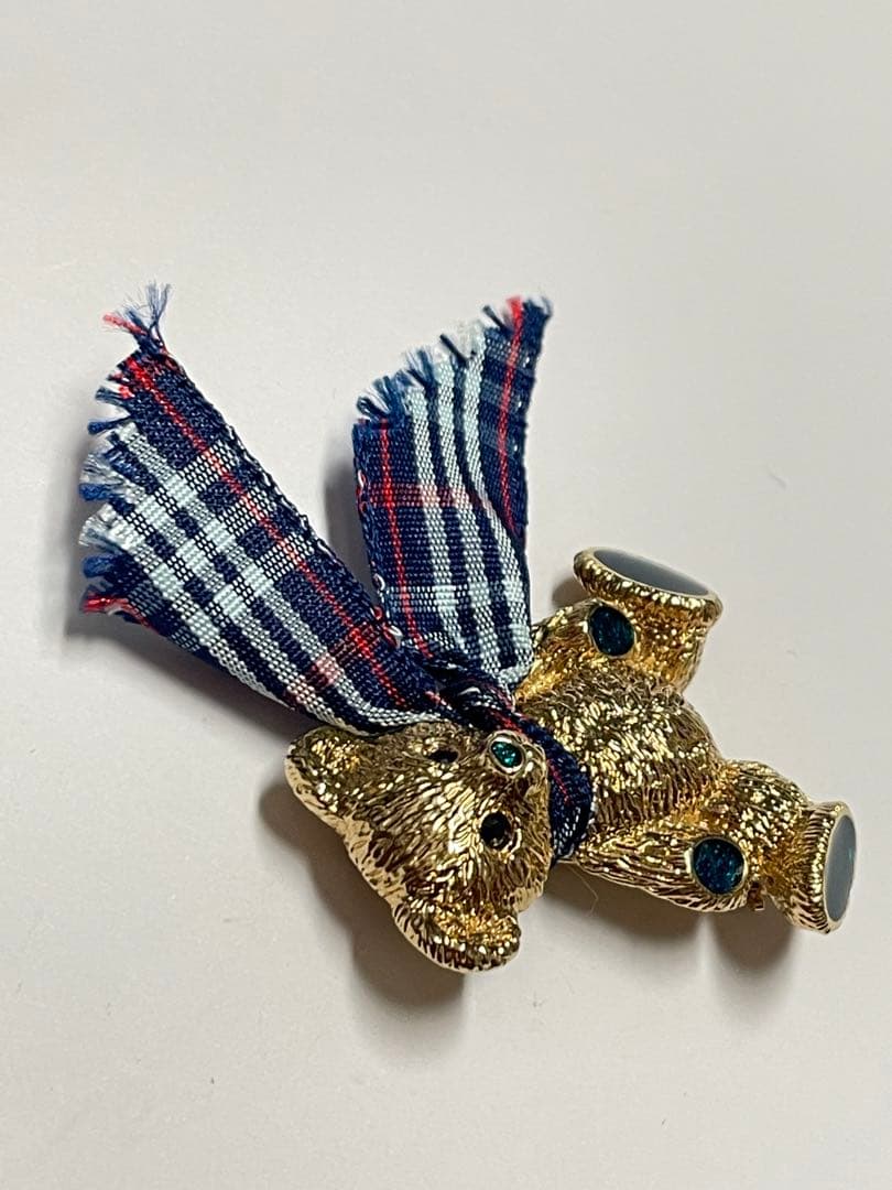 【美品】Burberryバーバリー ベア　ブローチ　匿名配送❤︎
