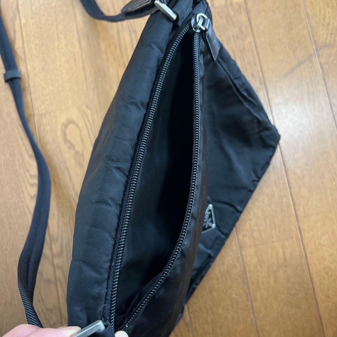 PRADA ショルダーバッグ 黒