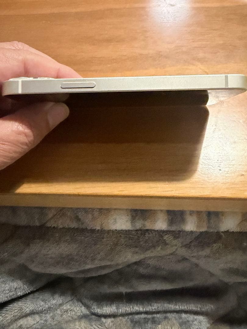 バッテリー86% Apple iPhone 13 mini 128gb ホワイト