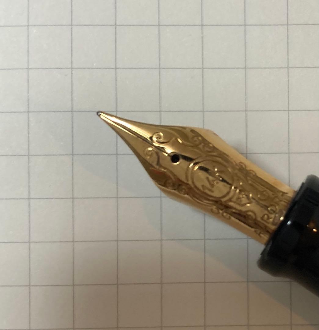 アウロラ万年筆　オプティマ・ネロＧＴ　細字(F)