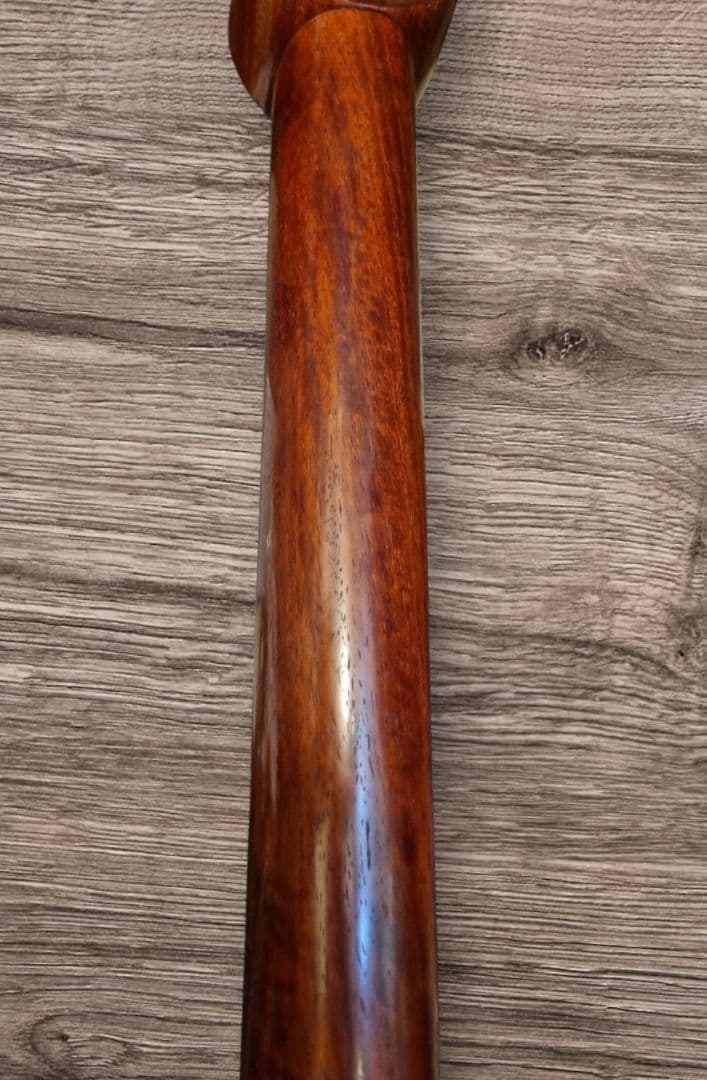 津軽三味線 皮破れ無し 糸巻き1本欠品