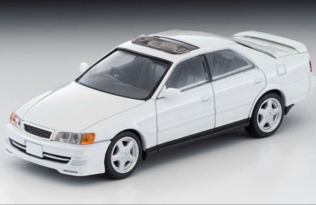 トミカリミテッドヴィンテージネオ チェイサー LV-N224a.b