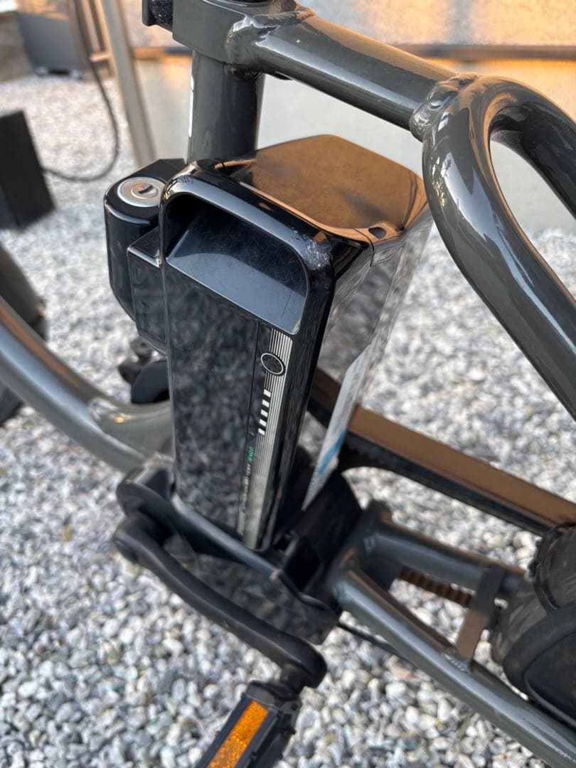 BRIDGESTONE 電動アシスト付き自転車　ビッケモブ