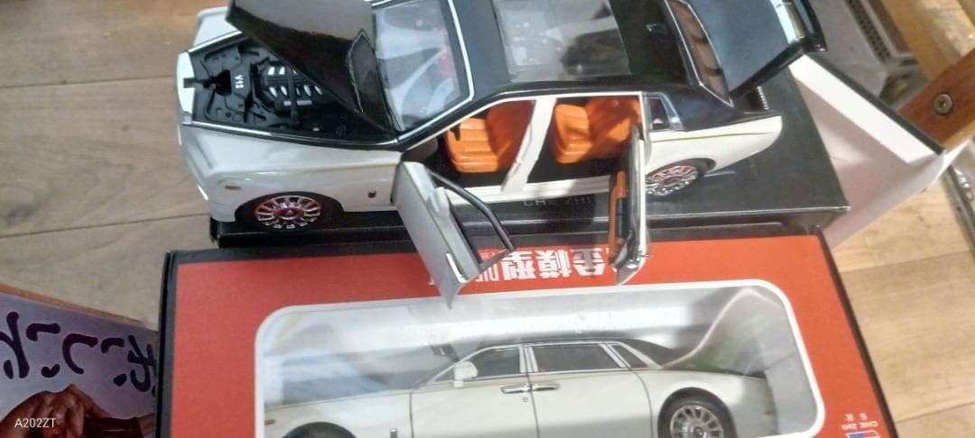【New最安値】精密1:18スケール 特大サイズ ロールス・ロイス ファントム