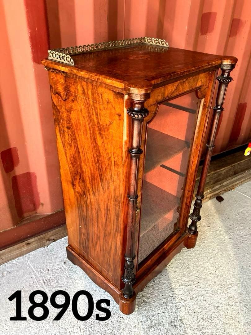 1890年代ウォールナット　ヴィクトリア　 キャビネット