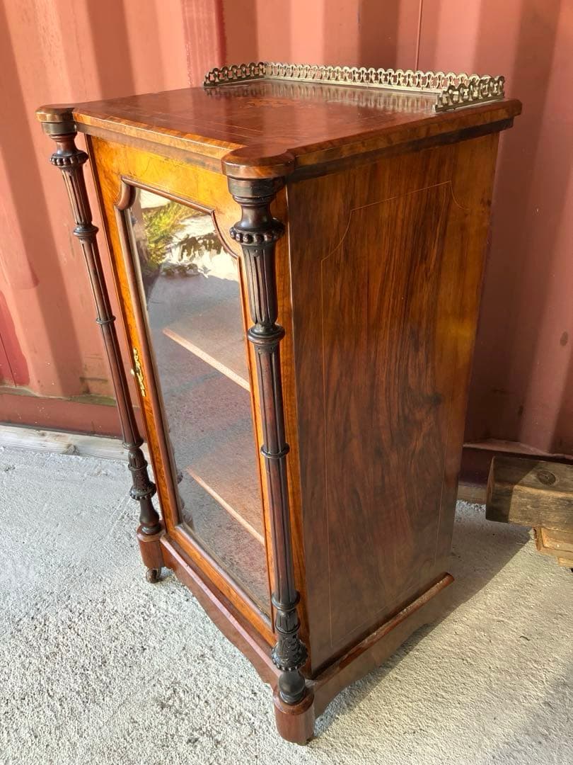 1890年代ウォールナット　ヴィクトリア　 キャビネット