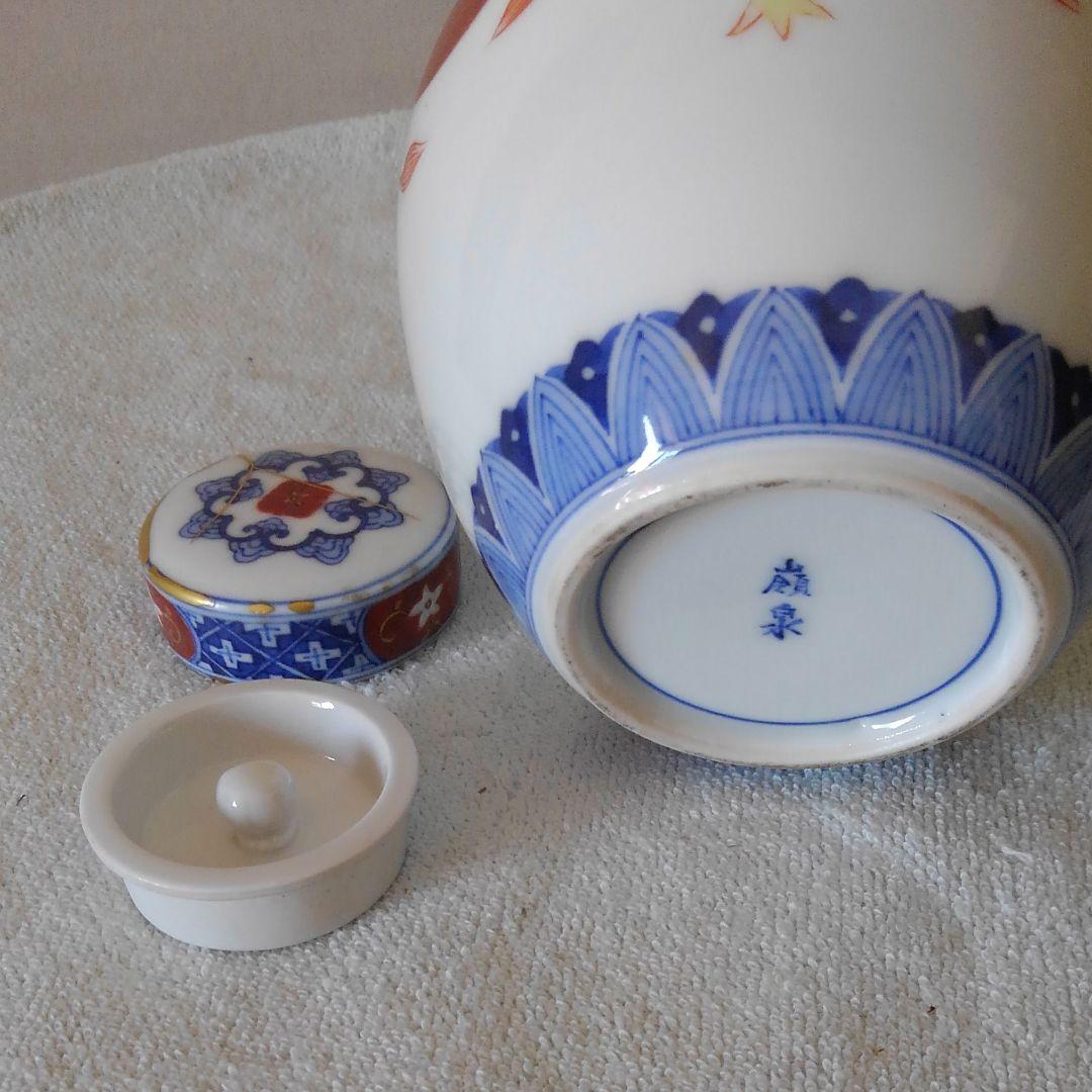 染錦赤玉ようらく紋様　茶壺