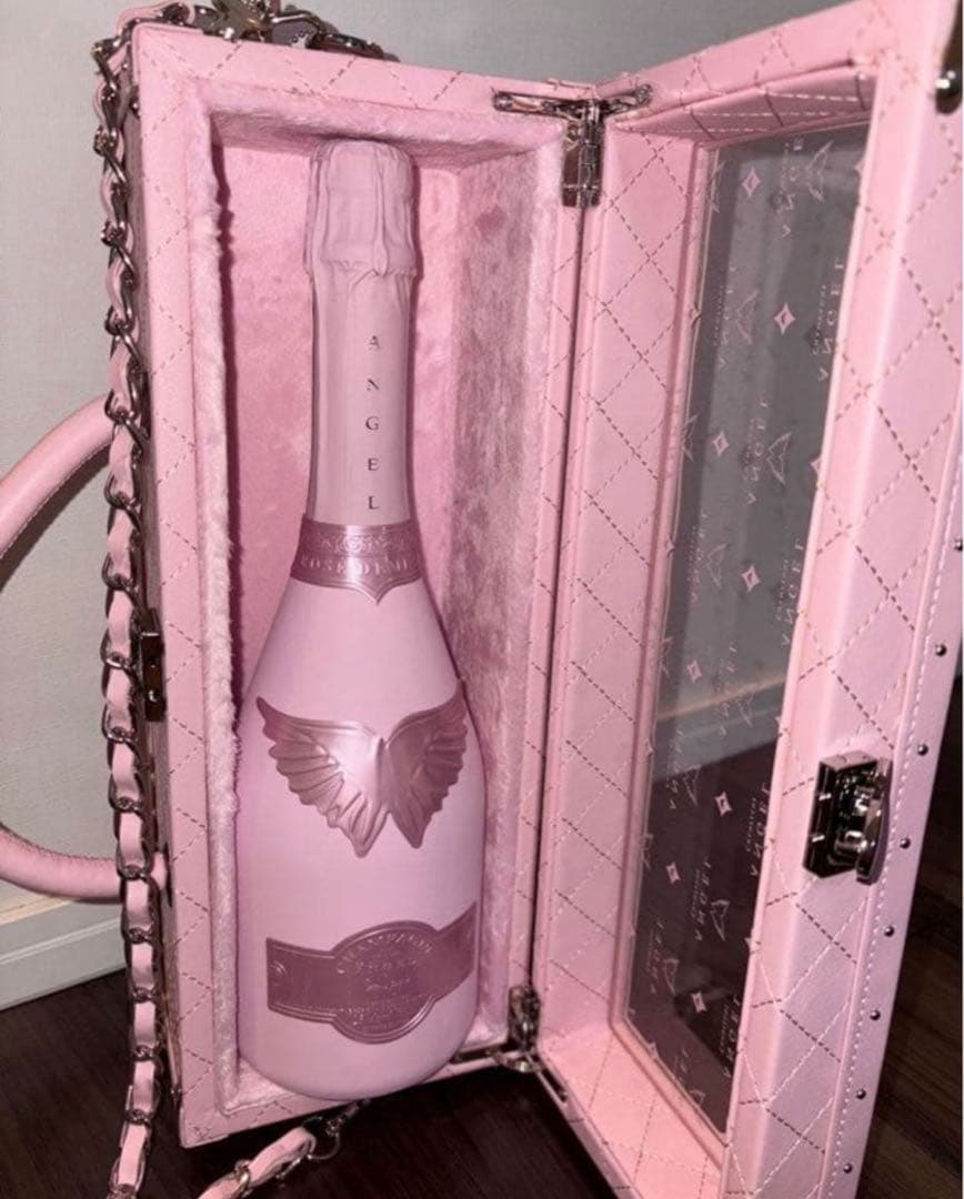 エンジェルドュミセック