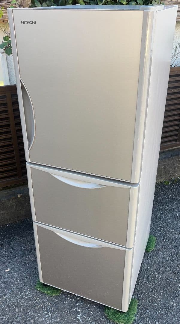日立大型3ドア冷凍冷蔵庫265Lドアアラーム真ん中野菜室自動霜取り機能付19年製