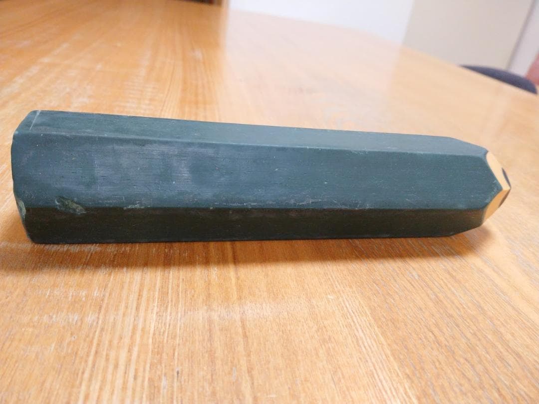 超巨大　三菱鉛筆ケシゴム