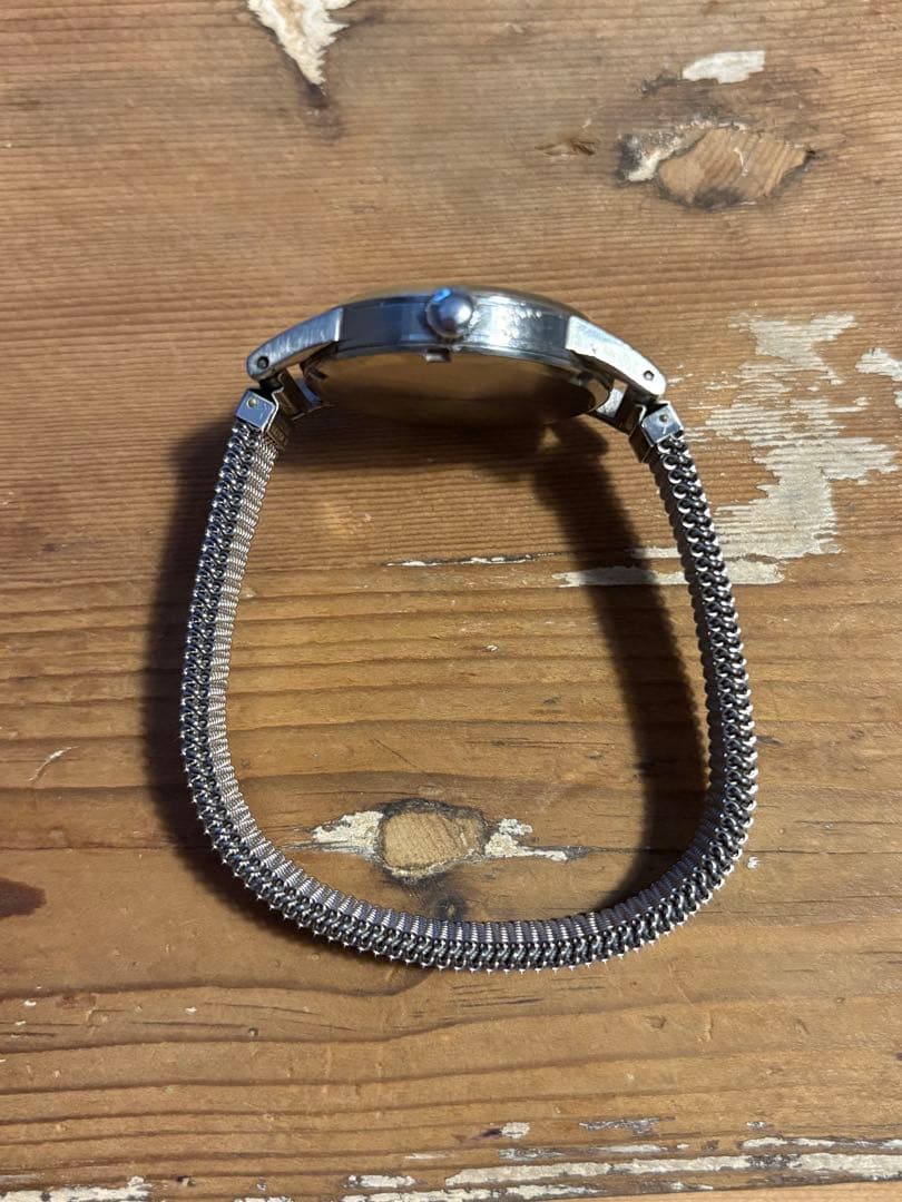 OMEGA VINTAGE ラウンドウォッチ