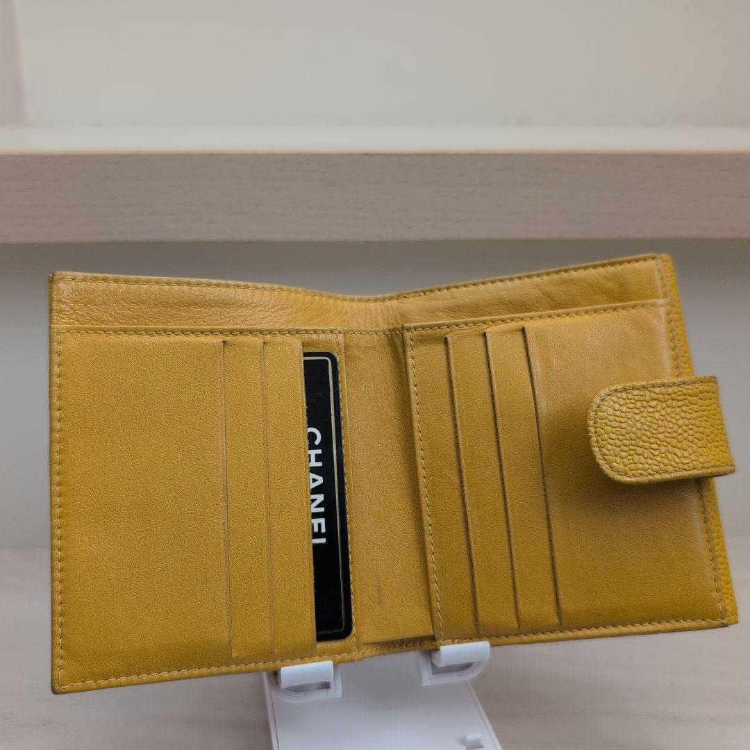 CHANEL イエロー 二つ折り財布