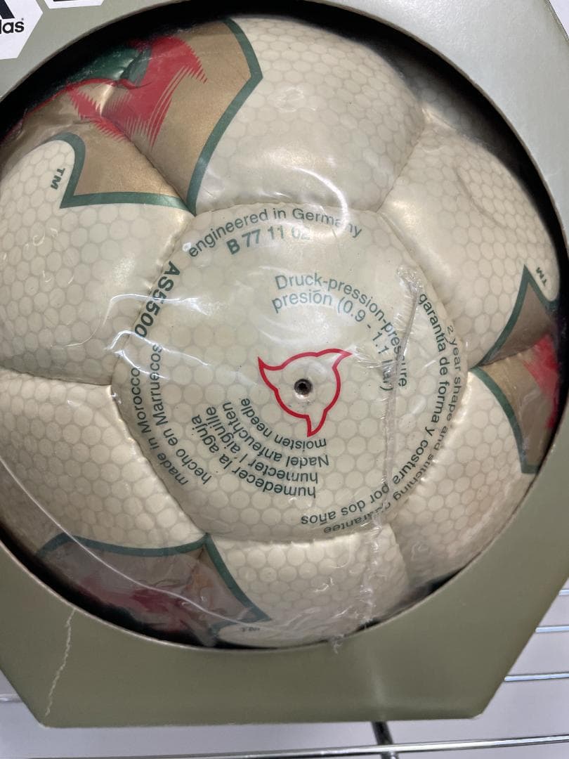 新品未使用 FIFAワールドカップ2002 公式試合用ボール Fevernova