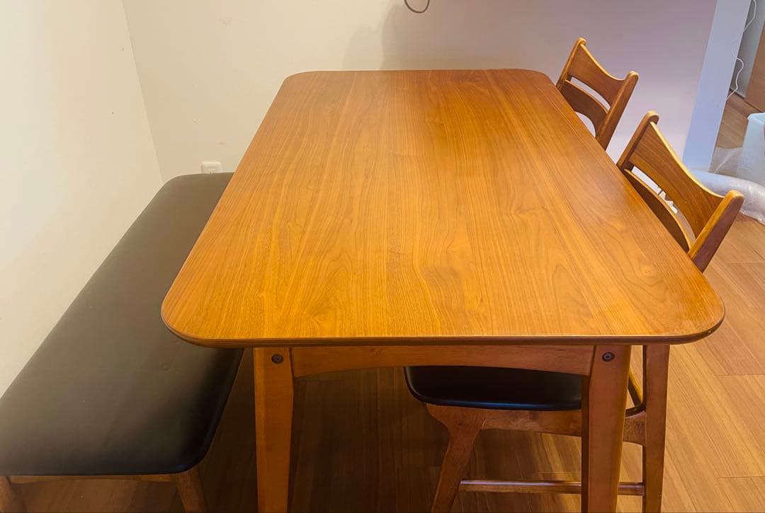 ブラウン木製ダイニングテーブルセット 美品
