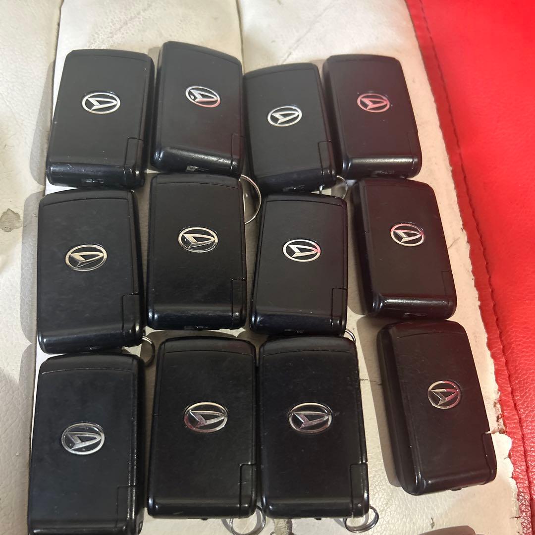 ダイハツ　スマートキー　28個 まとめ