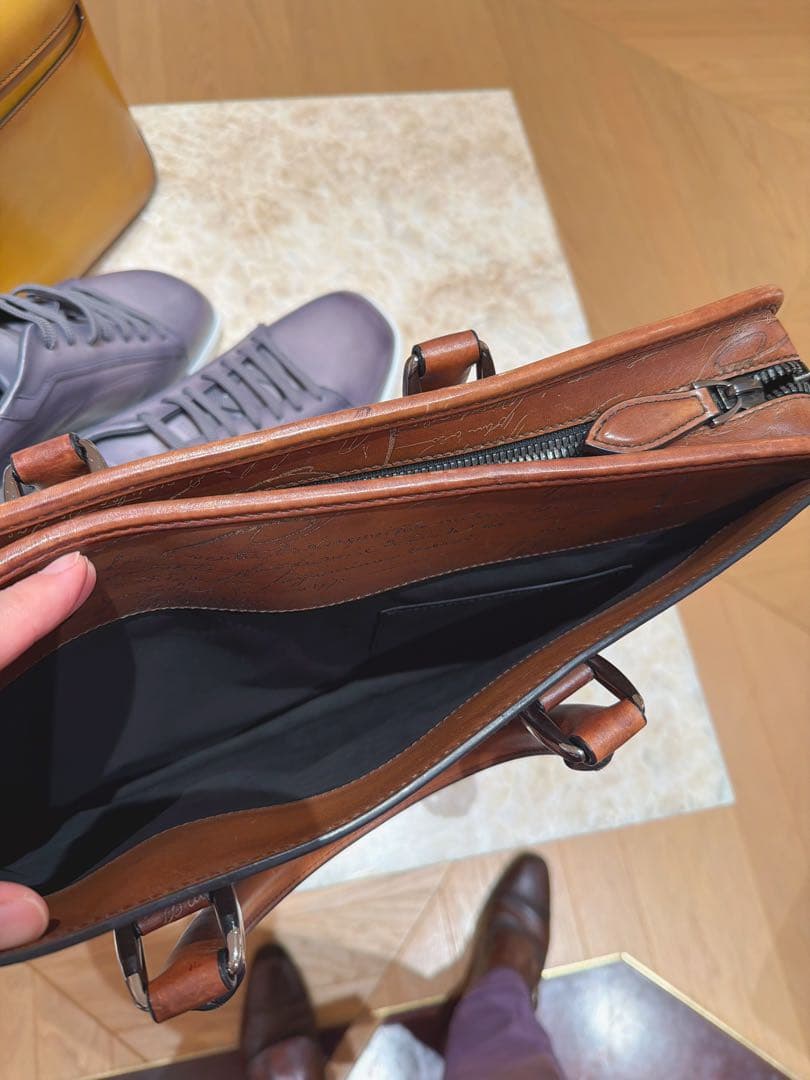 【定価62万希少5スタンプ】ベルルッティアンジュールトートバッグ　ビジネスバッグ