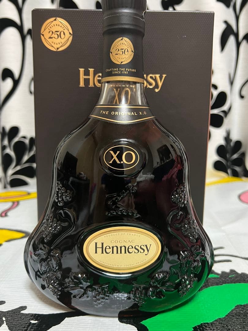 Hennessy XO コニャック 250周年記念　700ml