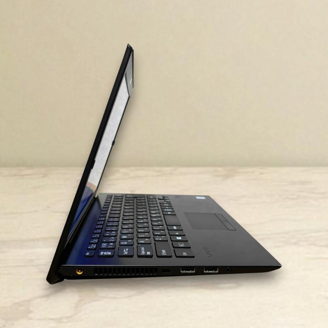 y39＊軽量薄型 i5 第8世代 VAIO Pro PG 8GB Office