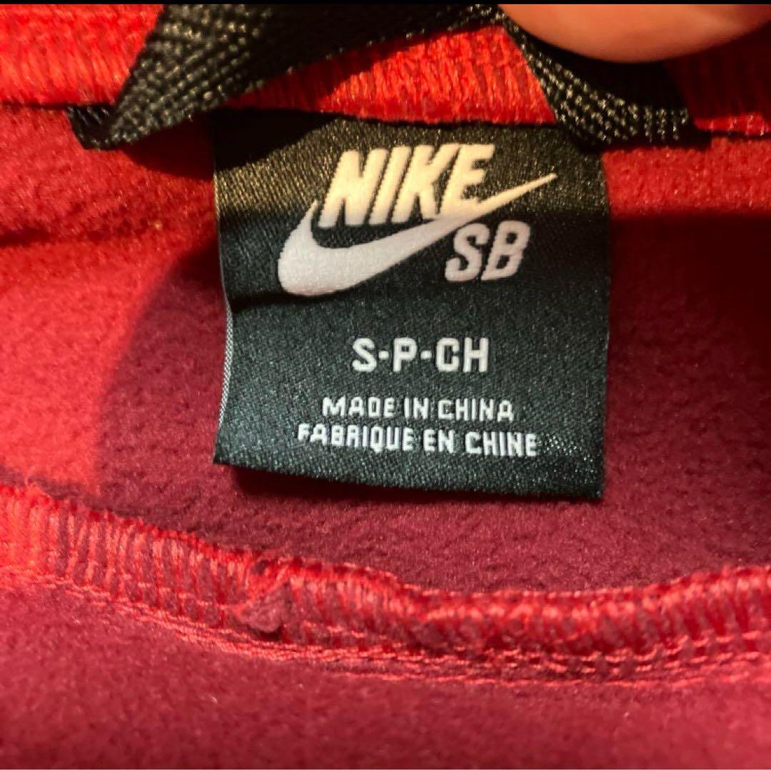 NIKESB ナイキエスビー エニグマ　フーディー パーカー　撥水