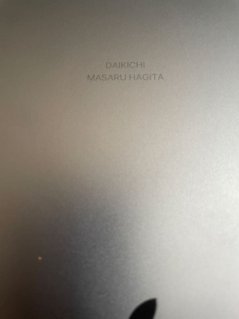 iPad Pro(第2世代) マジックキーボード付き　512GB【訳アリ値引き】