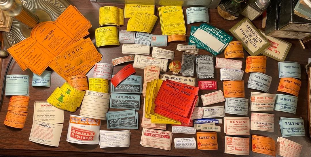 海外　ファーマシーラベル　75種各一枚計75枚　➕薬袋一枚　ラベル✖️4