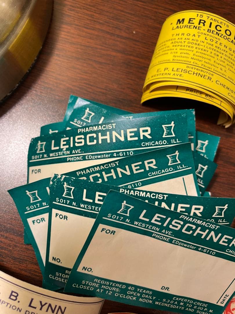 海外　ファーマシーラベル　75種各一枚計75枚　➕薬袋一枚　ラベル✖️4