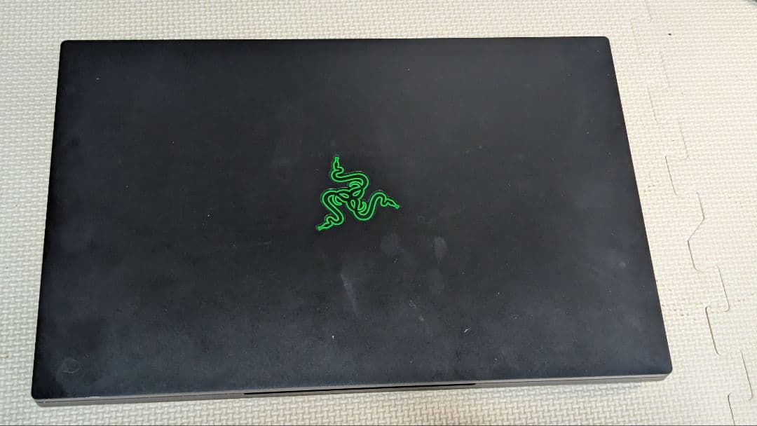 Razer Blade 15 ゲーミングノートPC RTX2080 SSD1TB