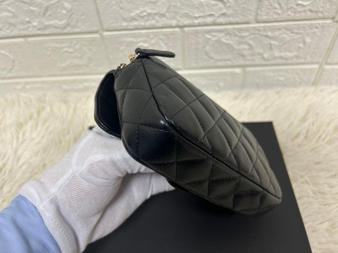 CHANEL ショルダー　チェーンウォレット　キャビアスキン