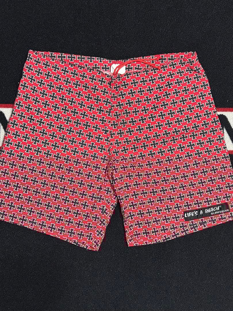 80’s当時物LIFE’S A BEACH アイアンクロス柄ショーツ Lサイズ