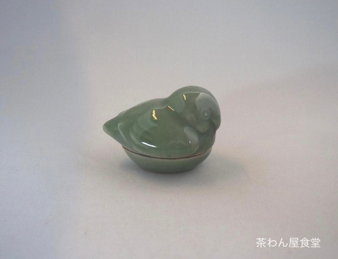 裏千家11世玄々斎宗室御書付『青磁梟形香合』