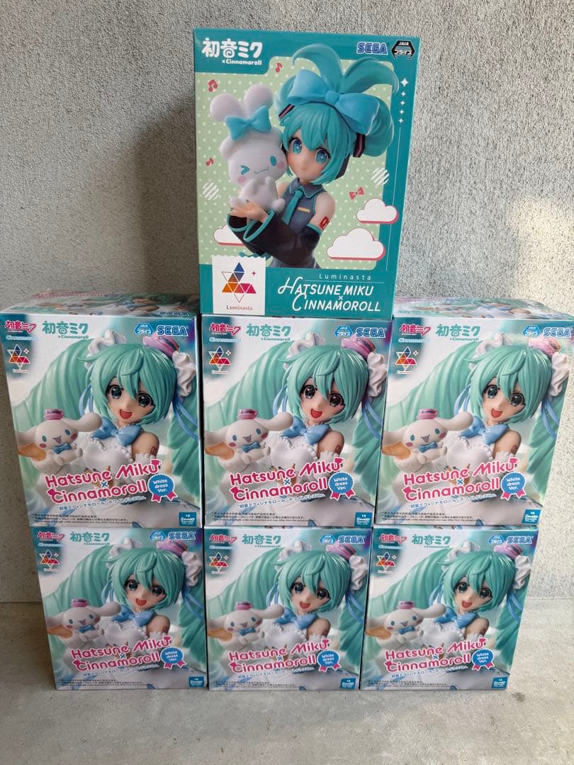 初音ミク シナモロール フィギュア 7点まとめ売り