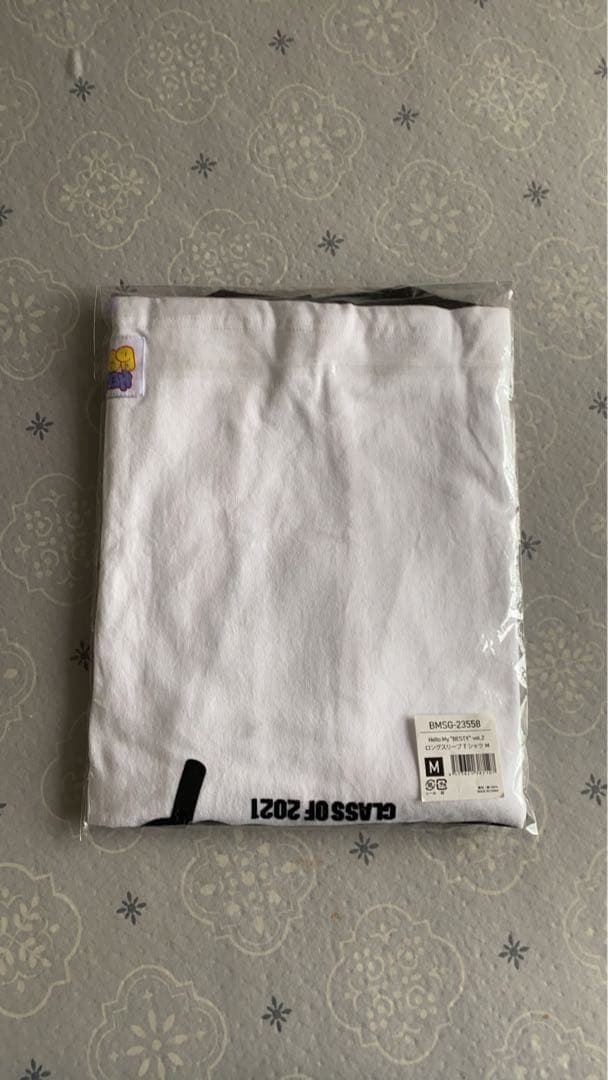 Hello My Besty ロングスリーブTシャツ Mサイズ