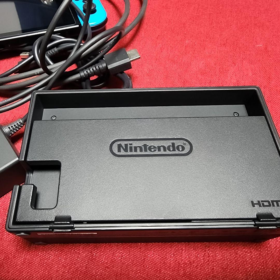 ニンテンドースイッチ　本体　コントローラーなどセット