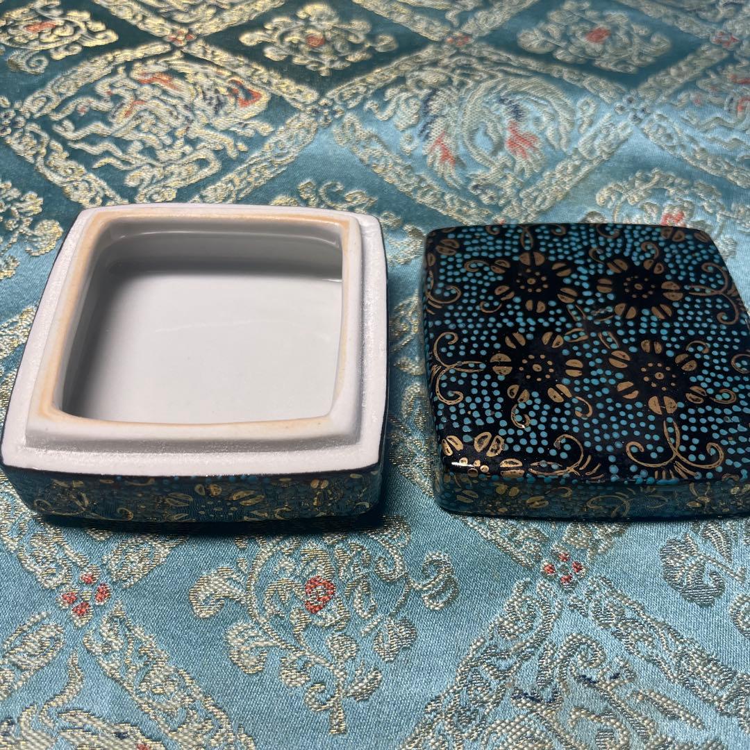 名作　九谷焼　菊仙造　床間揃　青花柄漆器香合他