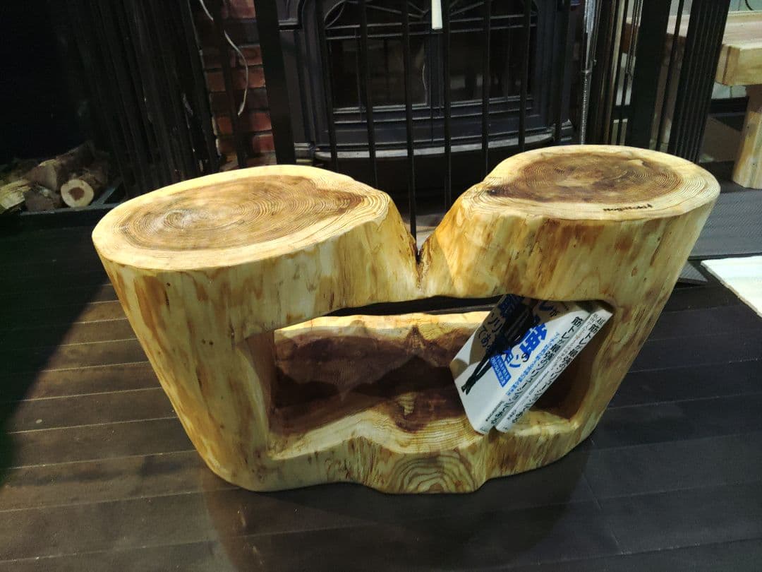 杉のくりぬき丸太スツール　双子丸太