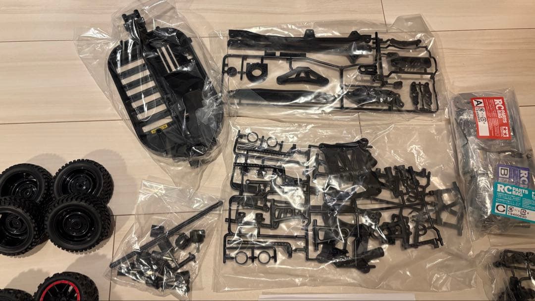 TT-01 TYPE E シャーシ GT-R ボディ 他 まとめ売り