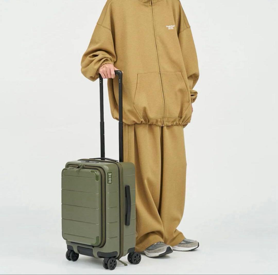 Fresh Service ace ×FTS CABIN CASE Khaki