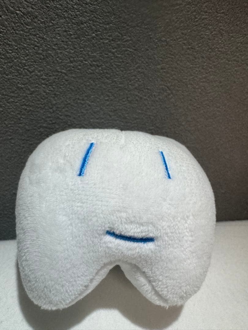 Ado 公式キャラクター「はちゃん」ぬいぐるみ 美品