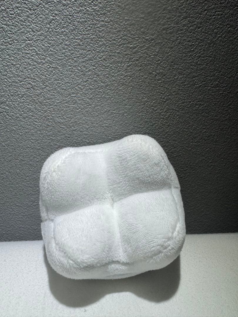 Ado 公式キャラクター「はちゃん」ぬいぐるみ 美品