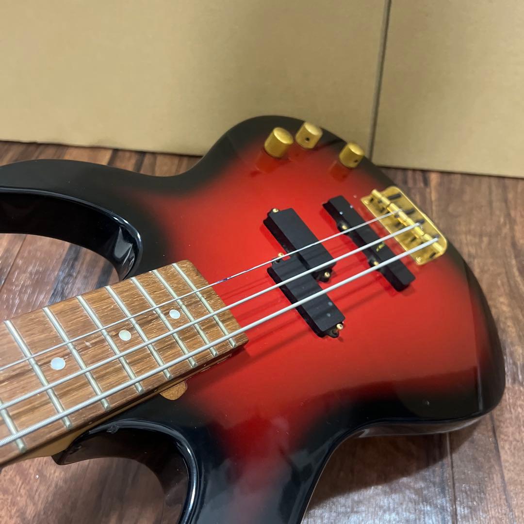 メンテナンス済♥️アンボイ ベースギター レッド ブラック ギター ベース