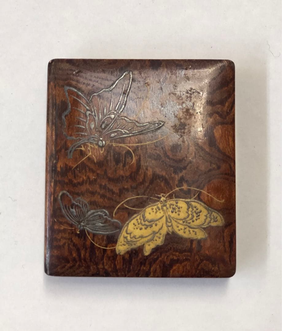 大名雛道具　金銀蒔絵　蝶図柄　長机.小鉢　木製　漆器　骨董品　揚羽蝶図柄