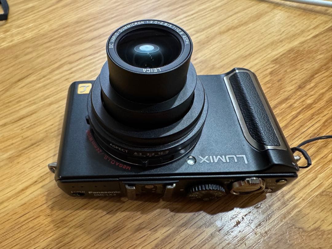 Panasonic LUMIX DMC-LX3 ★ライカレンズ搭載 F2.0