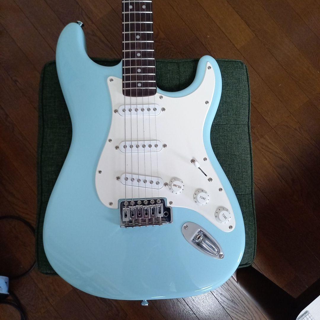 【あ】　　『美品』Squier BY Fender　Stratocaste