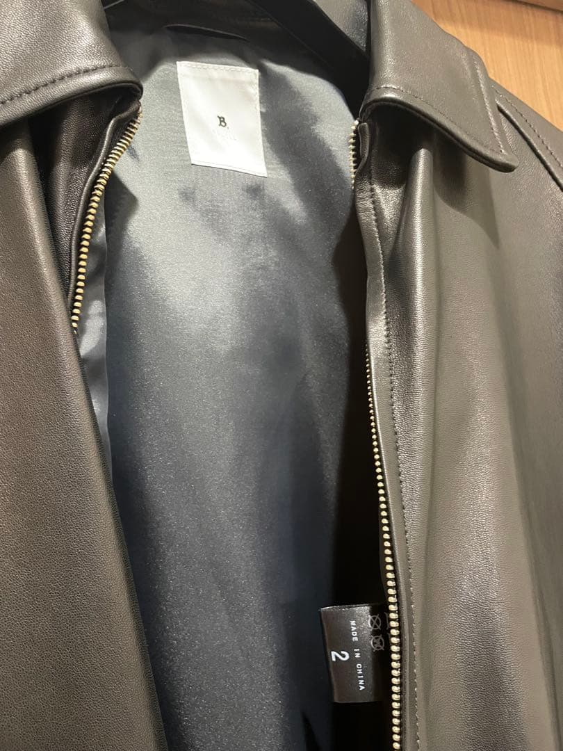 ■【LA BOUCLE / ラブークル】 ショートブルゾン ラムレザー