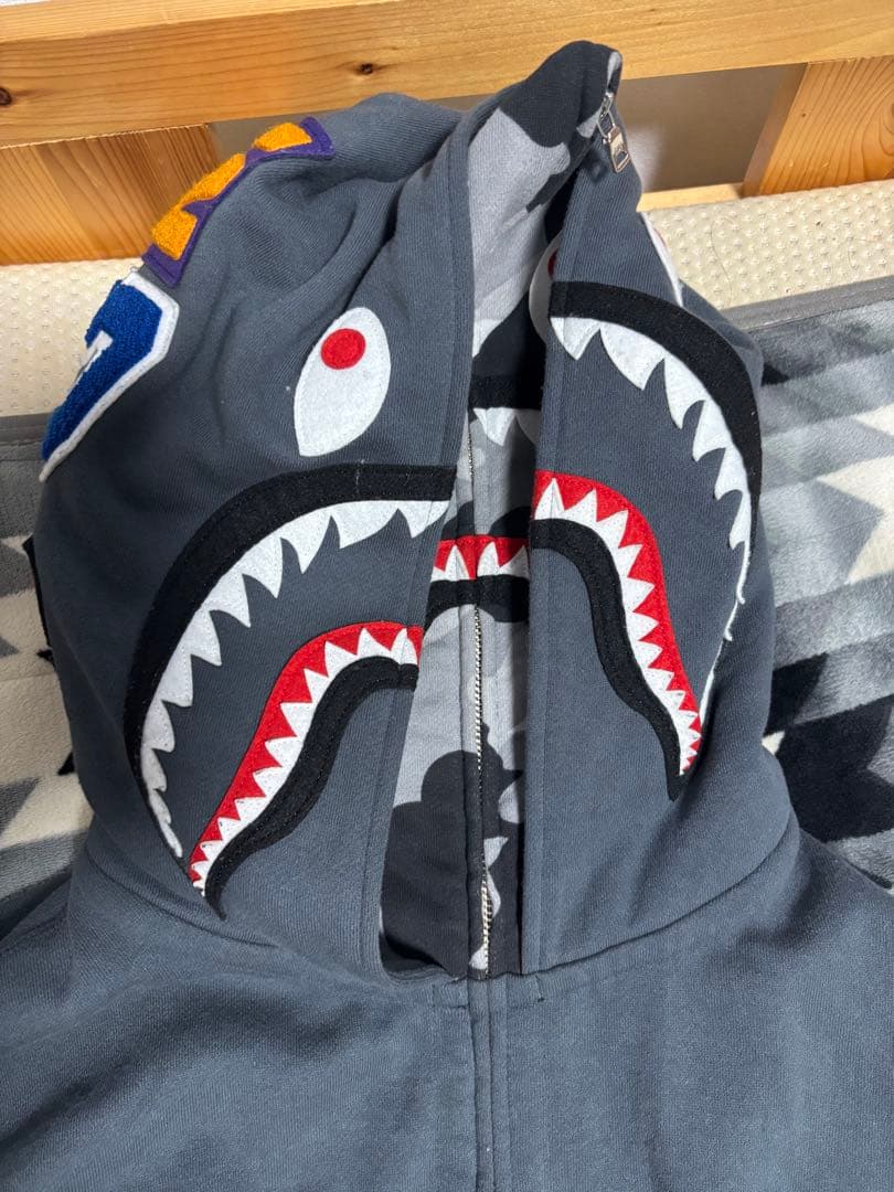A・BATHING APE シャークパーカーダブルフード