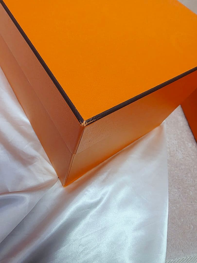 エルメス　HERMES　空き箱　空箱　保存箱　化粧箱　大きい
