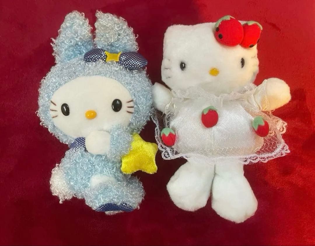 ハローキティ ウサギ いちご ドレス ぬいぐるみ 2体セット