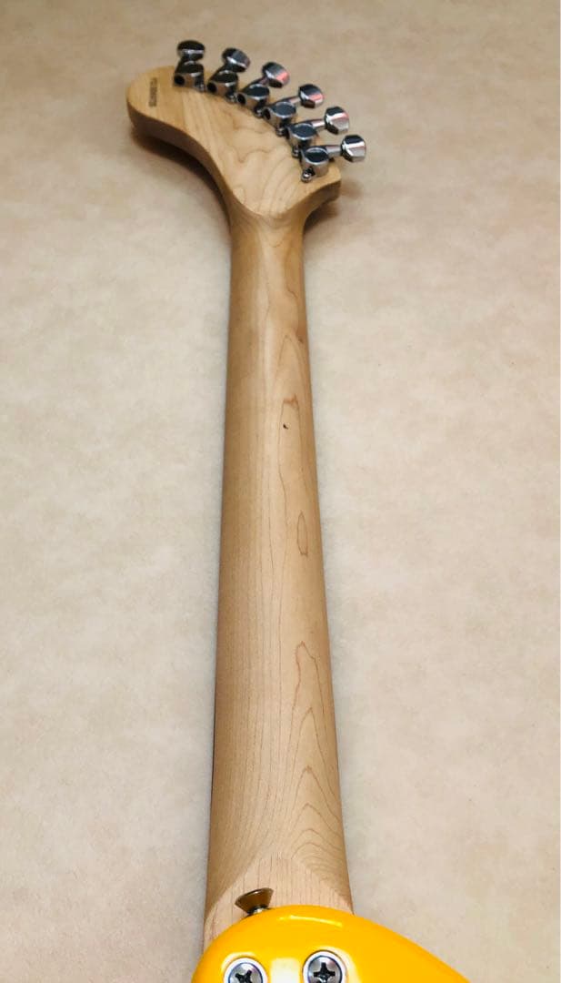 【新品同様！美品！】ZO-3 イエロー アンプ内蔵ミニギター 専用ソフトケース付