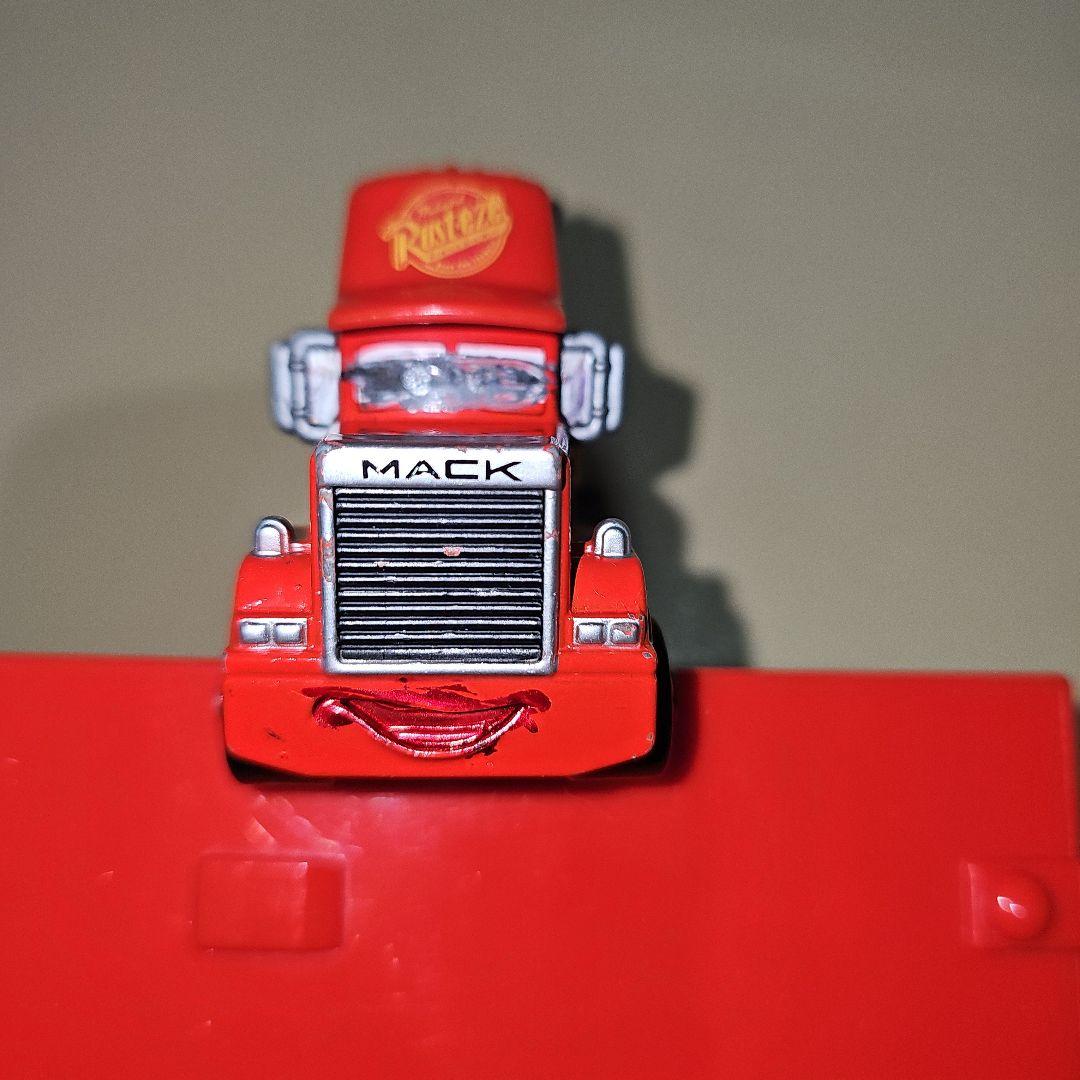 カーズトミカセット　(1個トミかではないです)