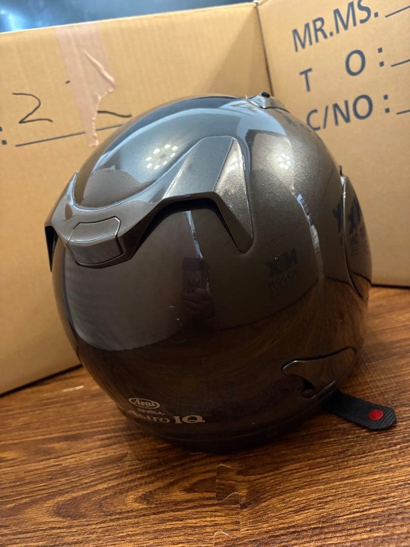 Arai Astro-IQ フルフェイスヘルメット